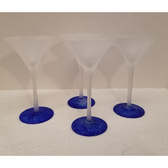 Four frosted grey geese vodka martini glasses cobalt blue bases 7.5" tall - Picture 12 of 12
